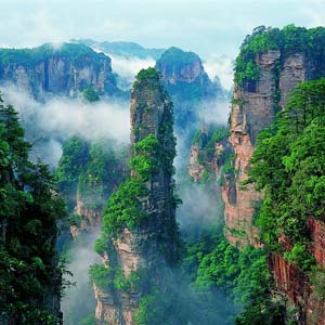 休閑自駕D線：張家界、天門山、天門洞、天子山、寶峰湖或黃龍洞四天三晚游
